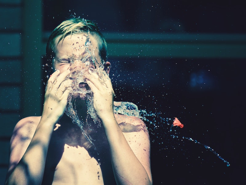 water-balloon-sheet-catch